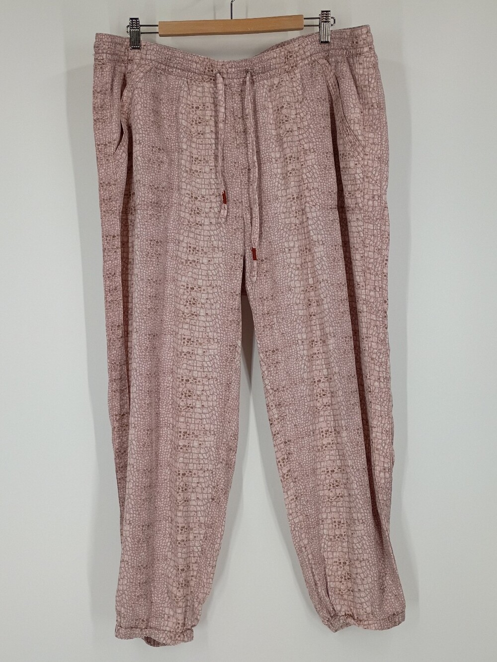 Antropologie Orana Printed Jogger Pants